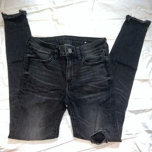 American Eagle black Jegging Size 2 regular